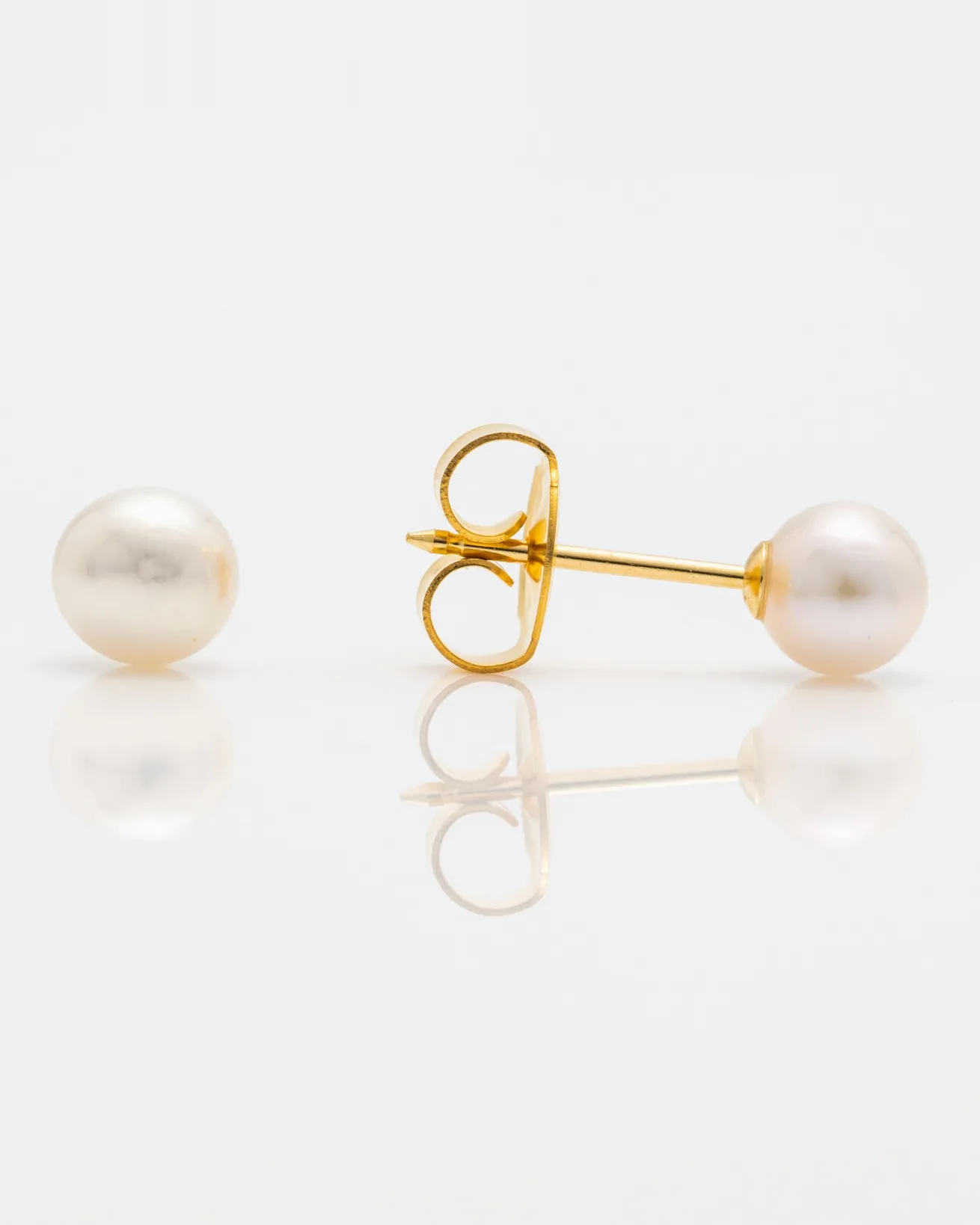 18k Gold Genuine Pearl 5mm